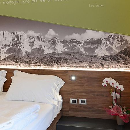 Dolomeet Boutique Hotel Pinzolo Extérieur photo