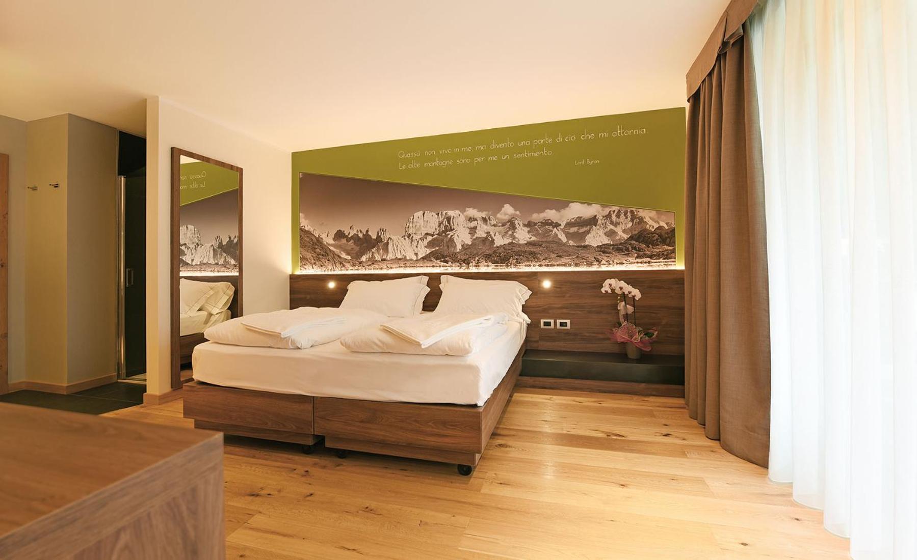 Dolomeet Boutique Hotel Pinzolo Extérieur photo
