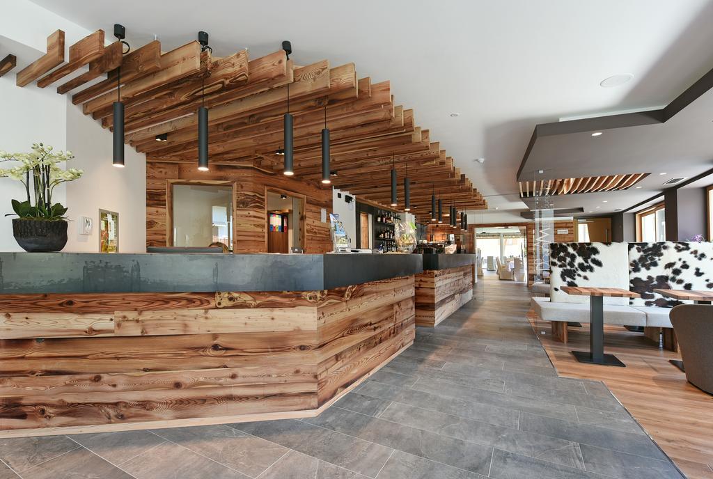 Dolomeet Boutique Hotel Pinzolo Extérieur photo